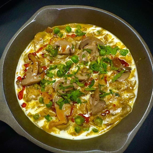 Mushroom Matar Masala.